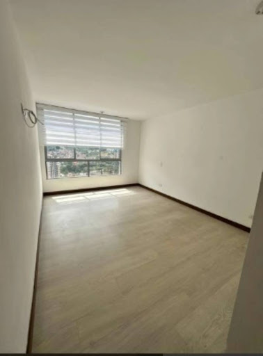 Apartamento en venta en Loma De Las Brujas, Envigado · foto 5 de 9