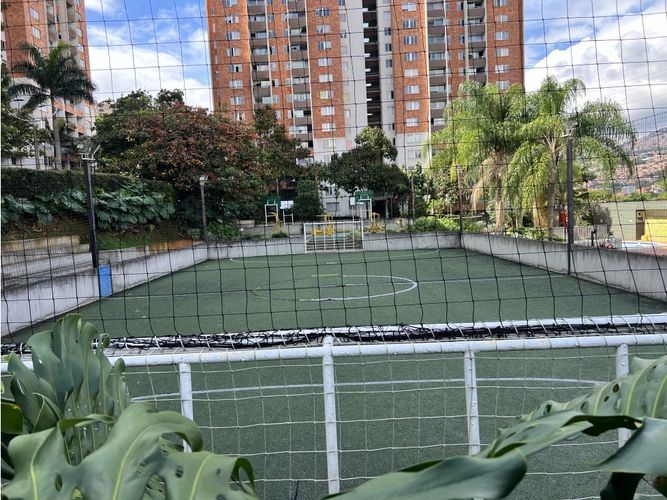 Apartamento de 3 alcobas en venta en Belvedere, Bello, 57 m² · foto 11 de 14