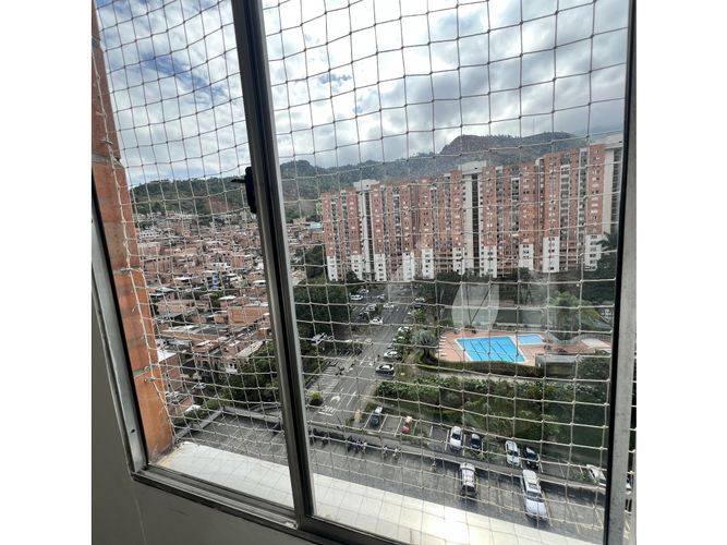 Apartamento de 3 alcobas en venta en Belvedere, Bello, 57 m² · foto 12 de 14