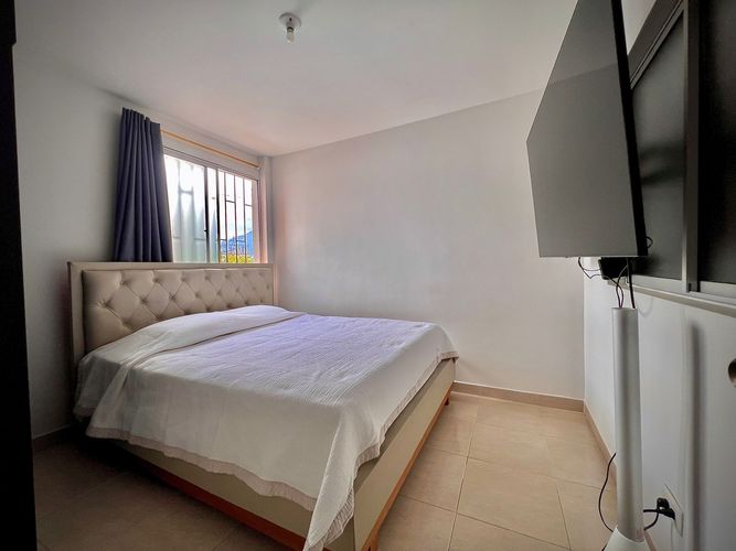 Apartamento de 3 alcobas en venta en Centro, Bello, 90 m² · foto 14 de 14