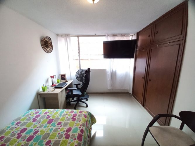 Apartamento de 3 alcobas en venta en La Pola, Ibagué, 127 m² · foto 13 de 23