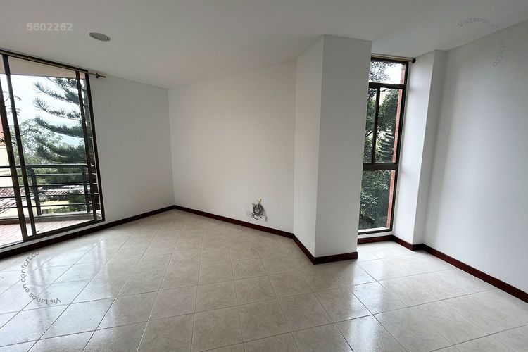 Apartamento de 2 alcobas en arriendo en Las Lomas No.2, Medellín, 67 m² · foto 7 de 18