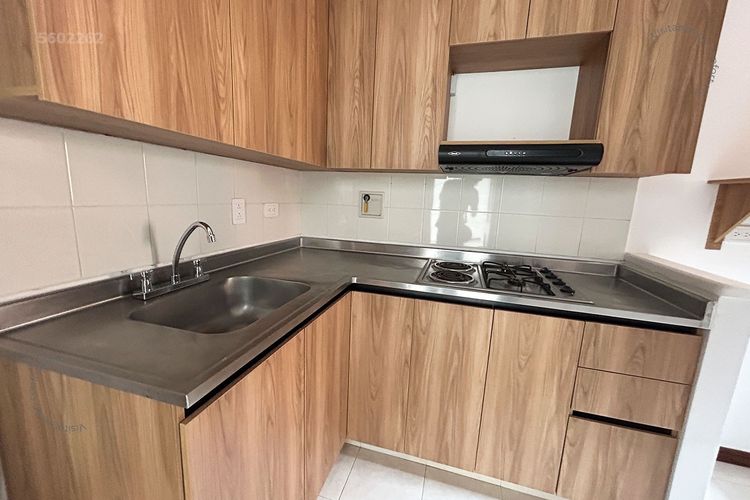 Apartamento de 2 alcobas en arriendo en Las Lomas No.2, Medellín, 67 m² · foto 8 de 18