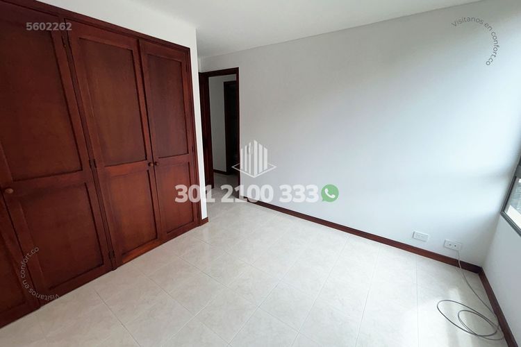 Apartamento de 2 alcobas en arriendo en Las Lomas No.2, Medellín, 67 m² · foto 11 de 18