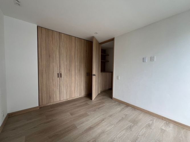 Apartamento de 2 alcobas en arriendo en El Poblado, Medellín, 100 m² · foto 8 de 15