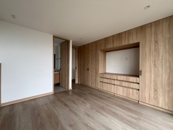 Apartamento de 2 alcobas en arriendo en El Poblado, Medellín, 100 m² · foto 11 de 15