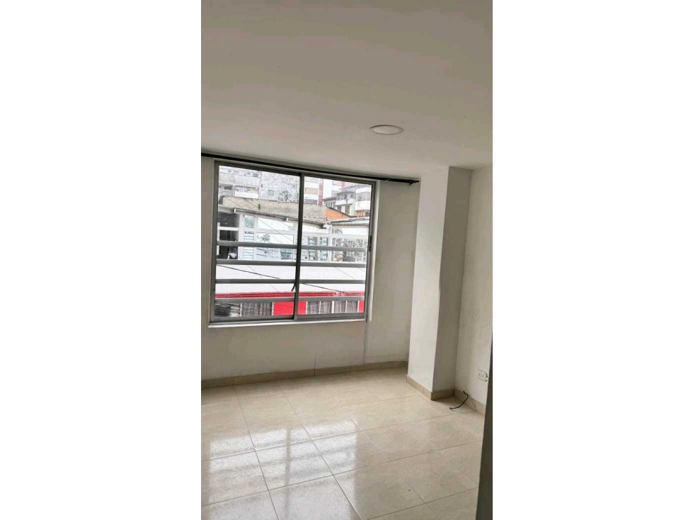 Apartamento en venta en El Bosque, Manizales · foto 6 de 9