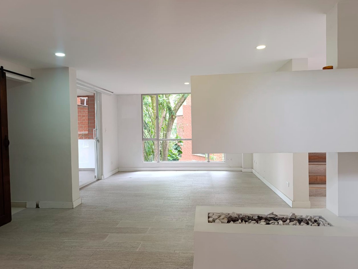 Apartamento en arriendo en El Poblado, Medellín · foto 5 de 19