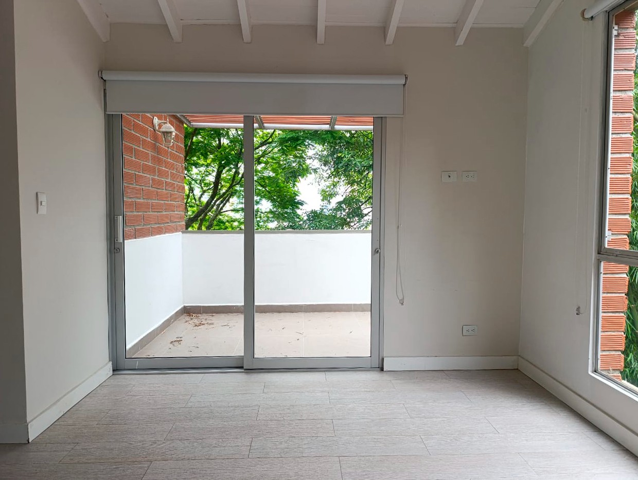Apartamento en arriendo en El Poblado, Medellín · foto 11 de 19