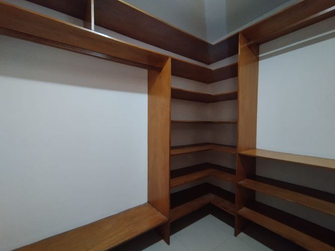 Apartamento de 4 alcobas en arriendo en El Poblado, Medellín, 320 m² · foto 6 de 20