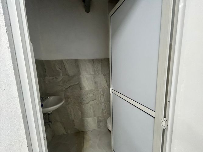 Bodega en arriendo en Prado, Medellín, 240 m² · foto 9 de 12