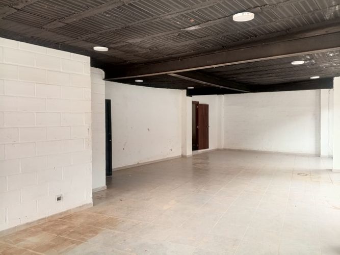 Local en arriendo en Aranjuez, Medellín, 120 m² · foto 5 de 13