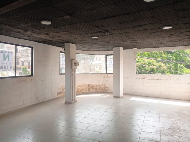 Local en arriendo en Aranjuez, Medellín, 120 m² · foto 10 de 13
