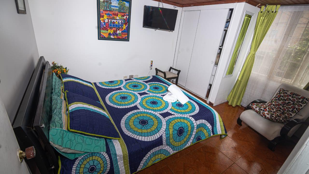 Casa en venta en Normandia, Bogotá · foto 8 de 22