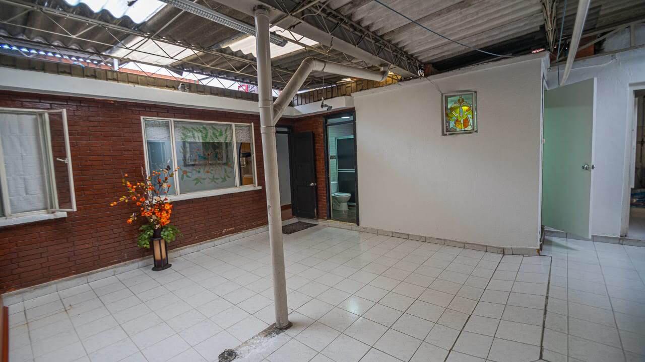 Casa en venta en Normandia, Bogotá · foto 15 de 22