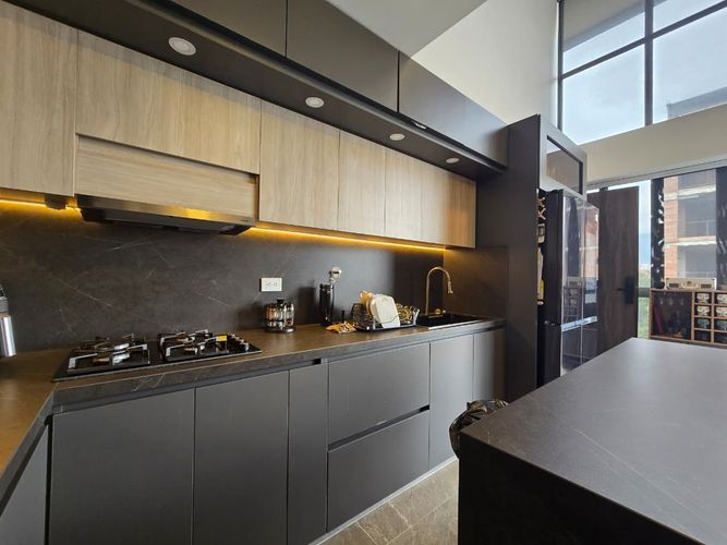 Apartamento de 3 alcobas en venta en Belén, Medellín, 140 m² · foto 6 de 16