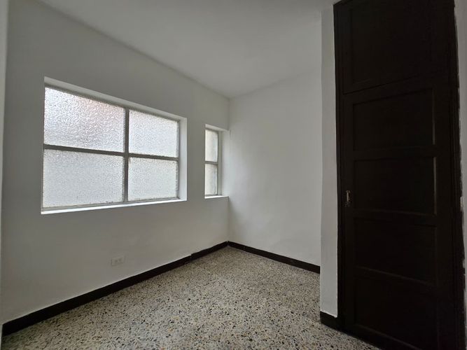 Oficina en arriendo en Belén, Medellín, 183 m² · foto 5 de 14