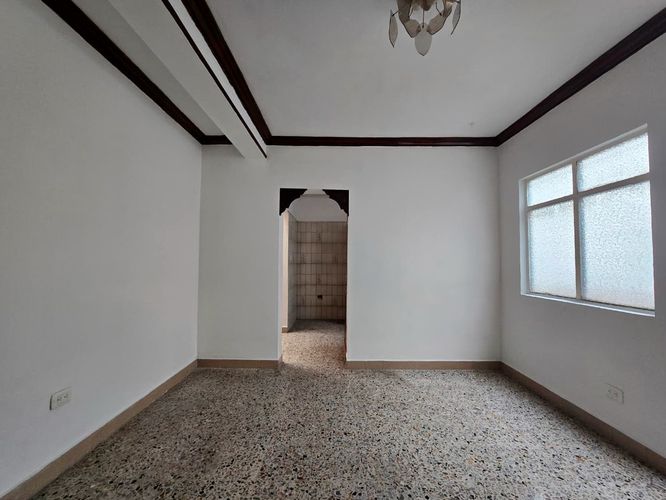 Oficina en arriendo en Belén, Medellín, 183 m² · foto 12 de 14