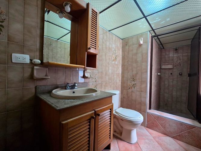 Oficina en arriendo en Belén, Medellín, 183 m² · foto 14 de 14