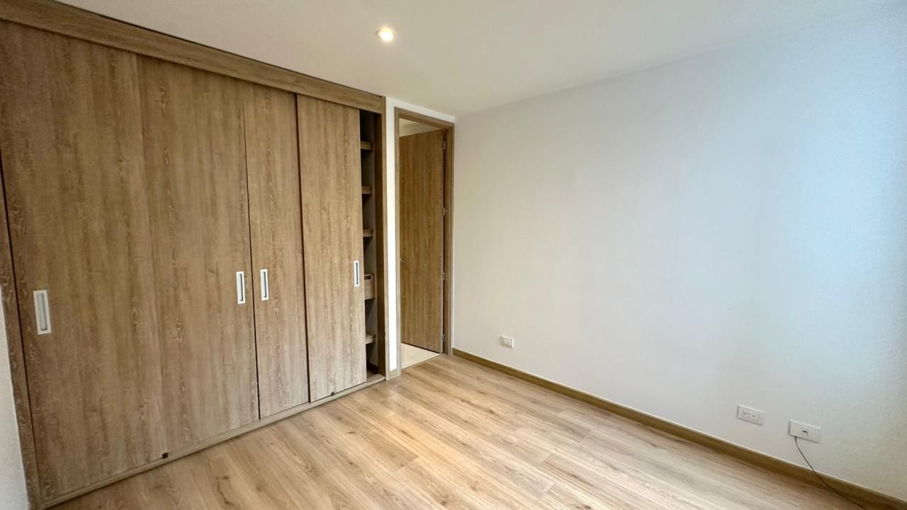 Apartamento en venta en Nueva Colina, Bogotá · foto 4 de 10