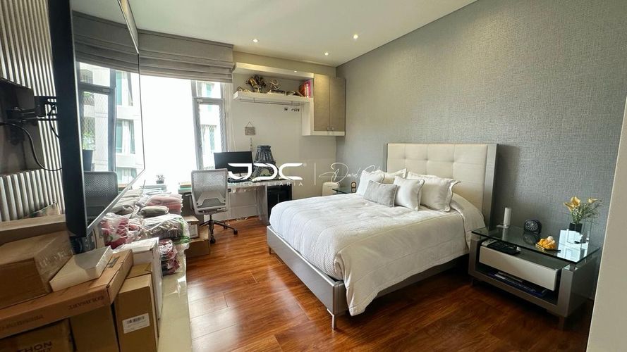 Apartamento de 4 alcobas en venta en Los Rosales, Bogotá, 452 m² · foto 7 de 14