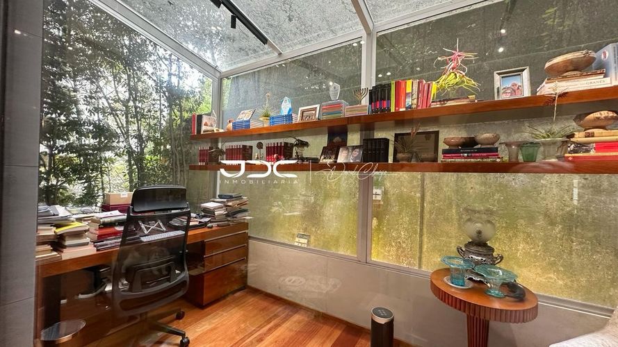 Apartamento de 4 alcobas en venta en Los Rosales, Bogotá, 452 m² · foto 6 de 14