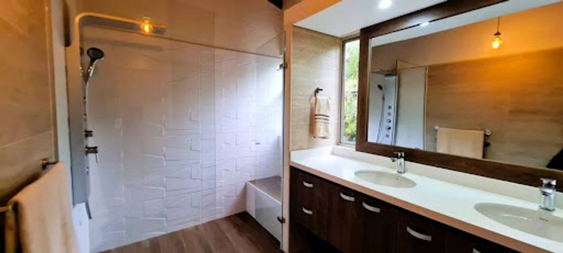 Casa de 5 alcobas en venta en Loma Del Escobero, Envigado · foto 6 de 12