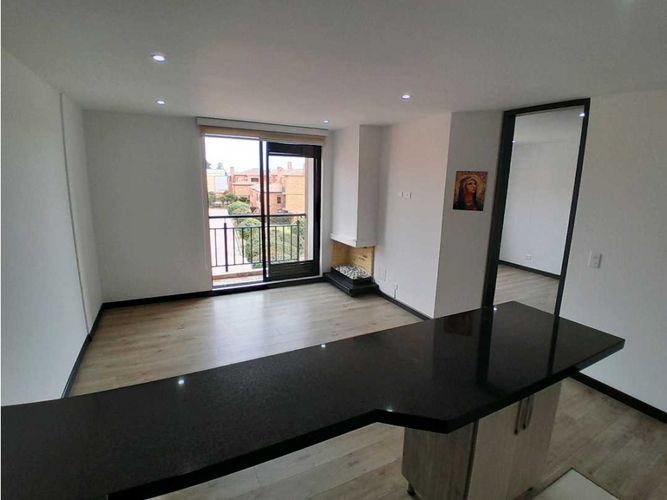 Apartaestudio en venta en Delicias Norte, Chía, 49 m² · foto 2 de 24