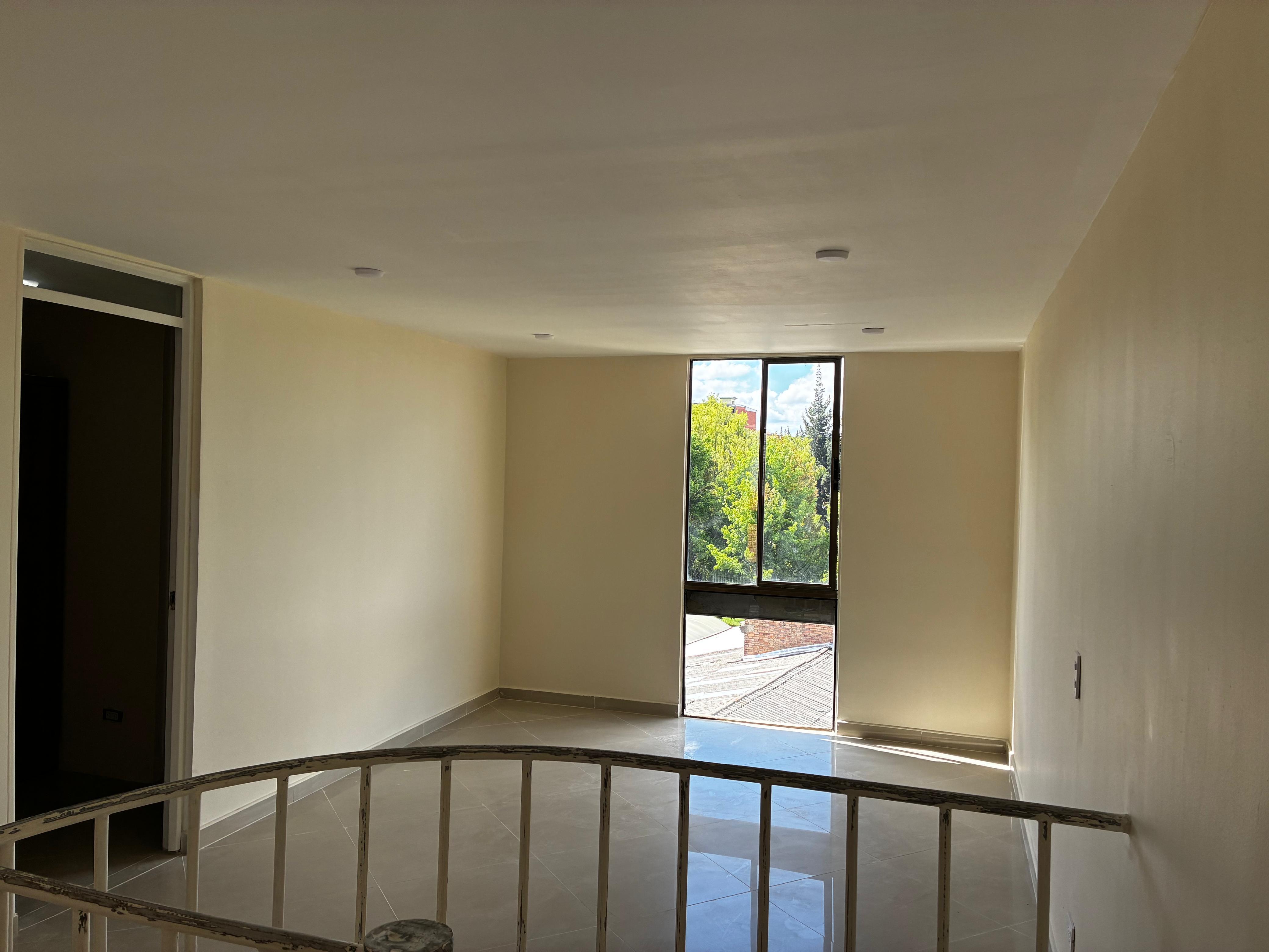 Apartamento en venta en Engativá, Bogotá · foto 2 de 24