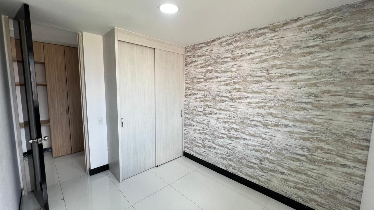 Apartamento en venta en Suramérica, Itagüí · foto 3 de 15