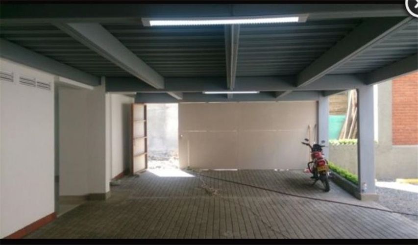 Edificio en venta en Tequendama, Cali, 2000 m² · foto 17 de 22