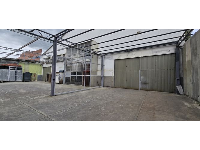 Bodega en venta en Parque Industrial Santo Domingo, Mosquera, 2318 m² · foto 15 de 16