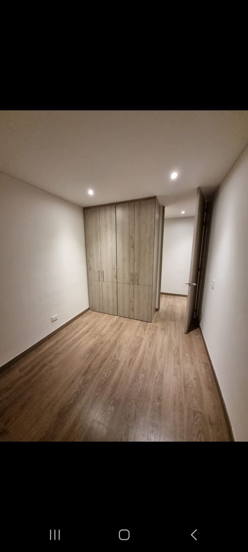 Apartamento de 2 alcobas en arriendo en Colina Campestre, Bogotá, 69 m² · foto 12 de 17