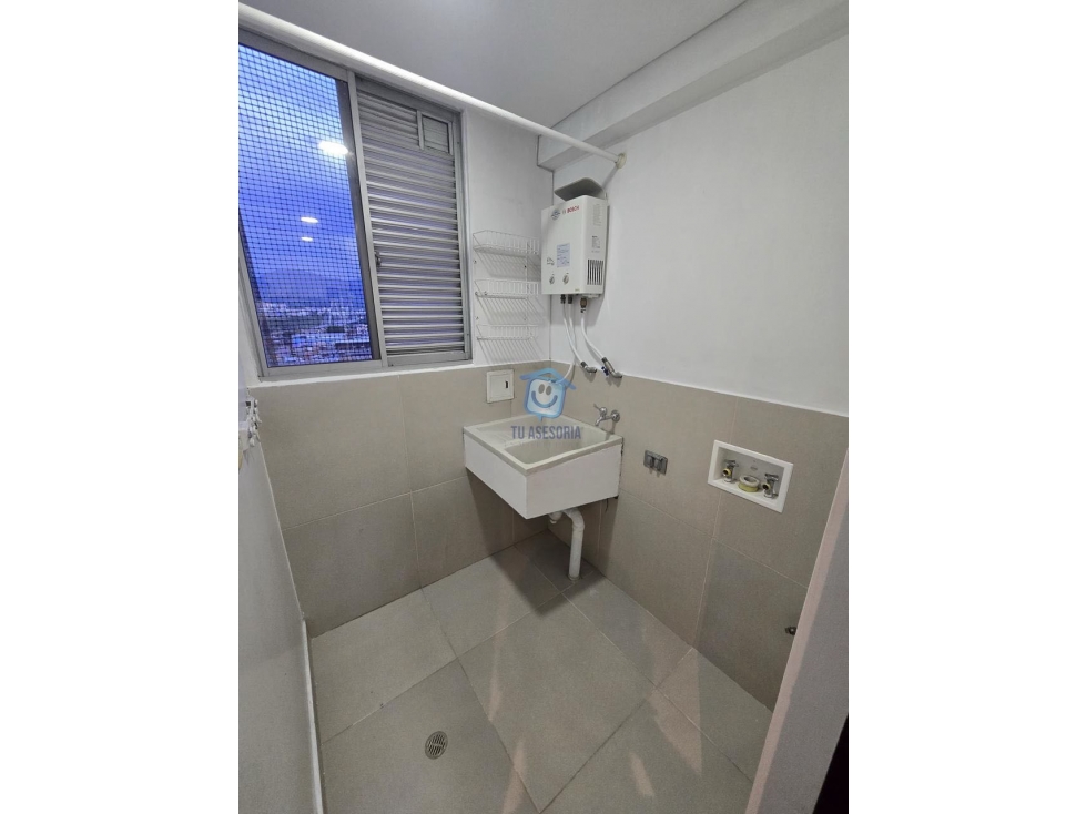 Apartamento en venta en Pereira, Pereira · foto 8 de 20