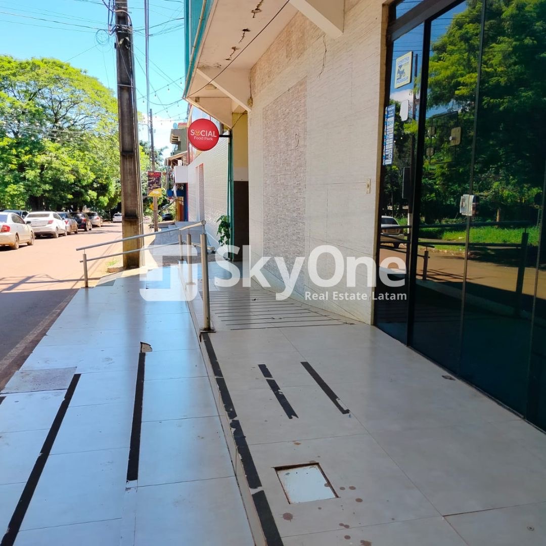 ALQUILO SALÓN COMERCIAL EN KM 4 BARRIO SAN JOSÉ -CIUDAD DEL ESTE — foto 3