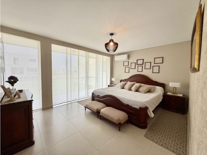 Casa de 4 alcobas en venta en Las Mercedes, Jamundí, 288 m² · foto 10 de 24