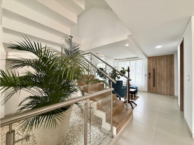 Casa de 4 alcobas en venta en Las Mercedes, Jamundí, 288 m² · foto 12 de 24