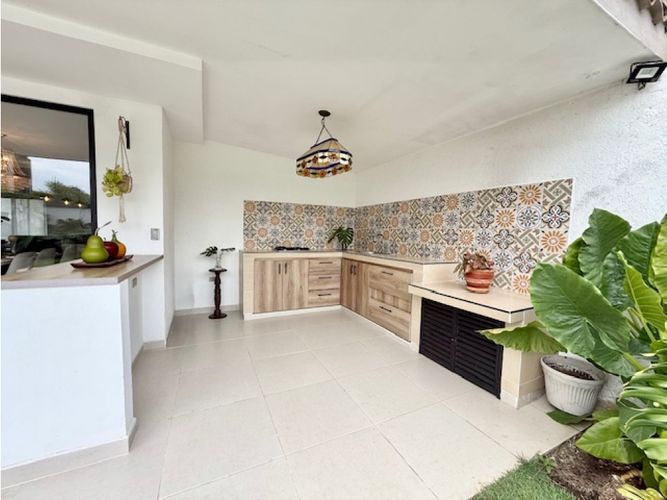Casa de 4 alcobas en venta en Las Mercedes, Jamundí, 288 m² · foto 20 de 24