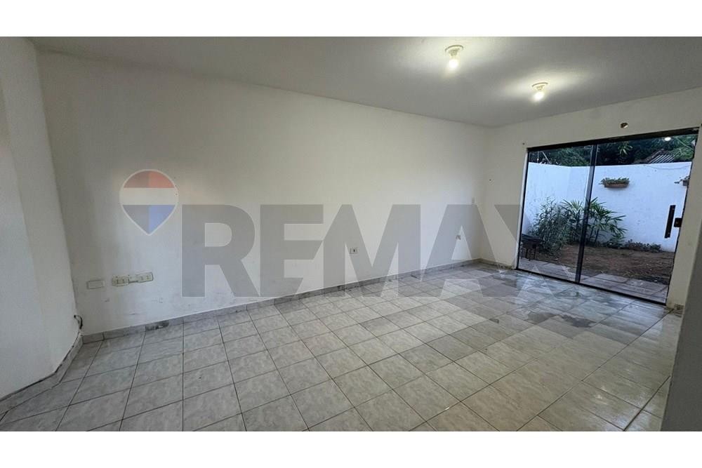 Duplex zona Av.Mcal Lopez y Sta Teresa Fdo Norte !! — foto 2