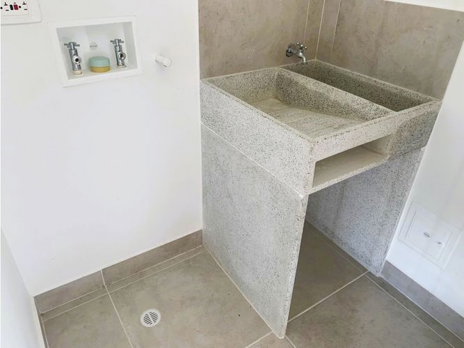 Apartamento de 2 alcobas en arriendo en Ricaurte, 53 m² · foto 8 de 24