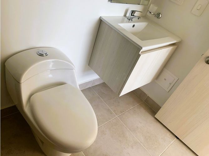 Apartamento de 2 alcobas en arriendo en Ricaurte, 53 m² · foto 17 de 24