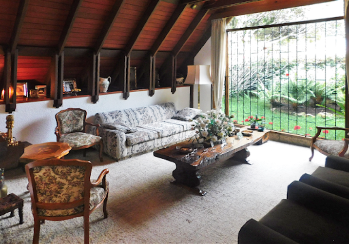 Casa de 3 alcobas en venta en Santa Barbara Central, Bogotá, 246 m² · foto 3 de 23