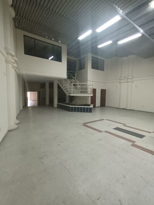 Oficina en arriendo en Bolivar, Bucaramanga, 520 m² · foto 3 de 13