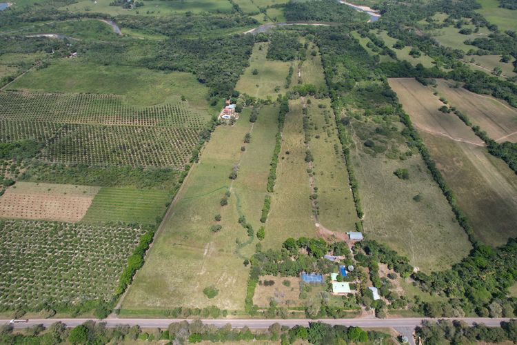 Finca en venta en Alto De Pompeya, Villavicencio, 12800 m² · foto 21 de 24