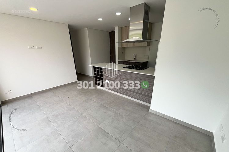 Apartamento de 3 alcobas en arriendo en Camino Verde, Envigado, 72 m² · foto 2 de 24
