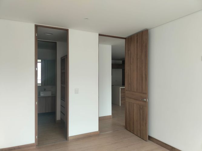 Apartamento de 2 alcobas en arriendo en Simesa, Medellín, 94 m² · foto 11 de 16