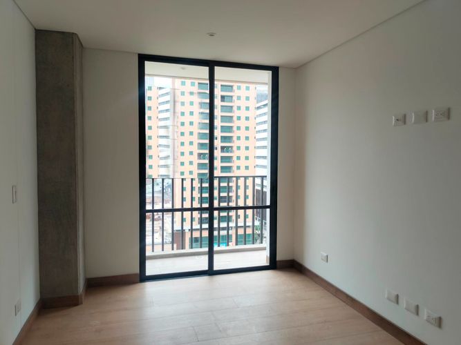 Apartamento de 2 alcobas en arriendo en Simesa, Medellín, 94 m² · foto 5 de 16
