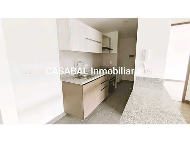 Apartaestudio en venta en El Liston, Bogotá, 52 m² · foto 4 de 24