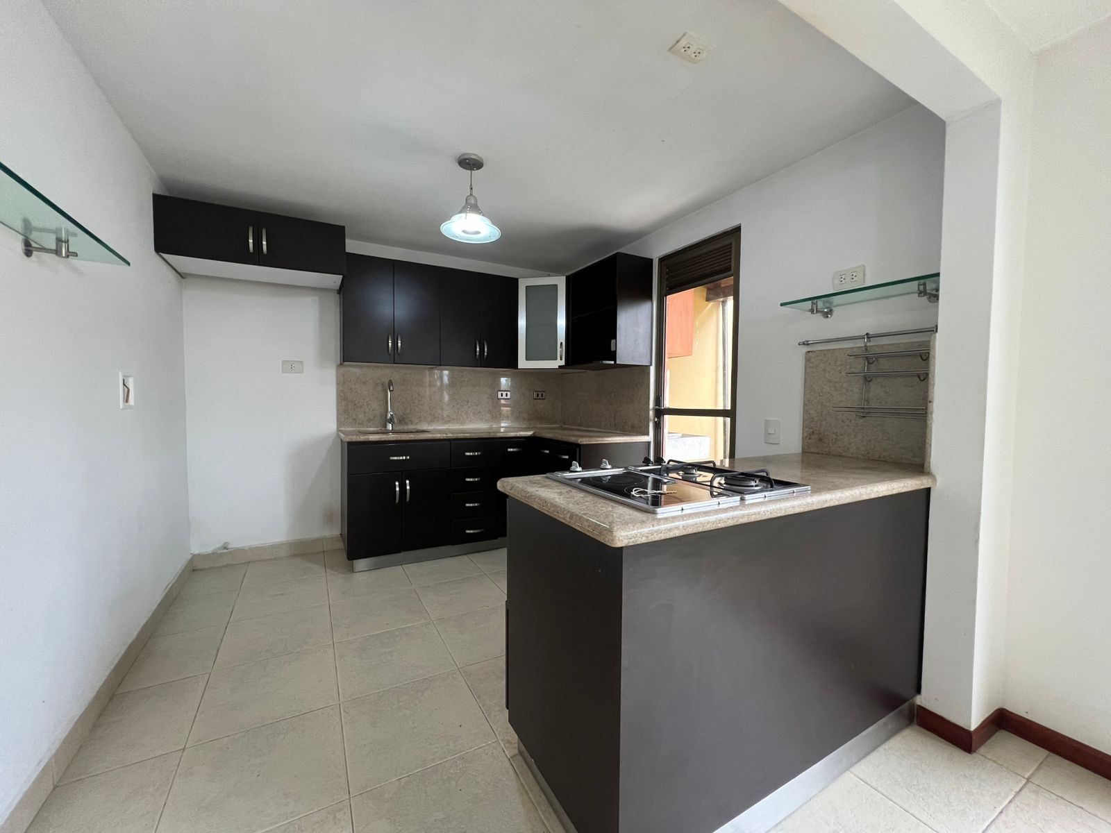 Casa en arriendo en Las Vegas, Envigado · foto 4 de 19