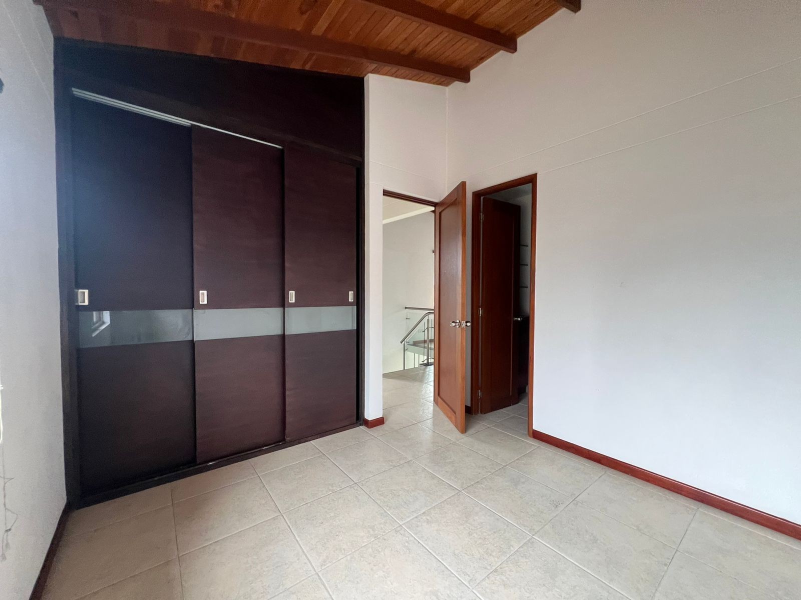 Casa en arriendo en Las Vegas, Envigado · foto 12 de 19